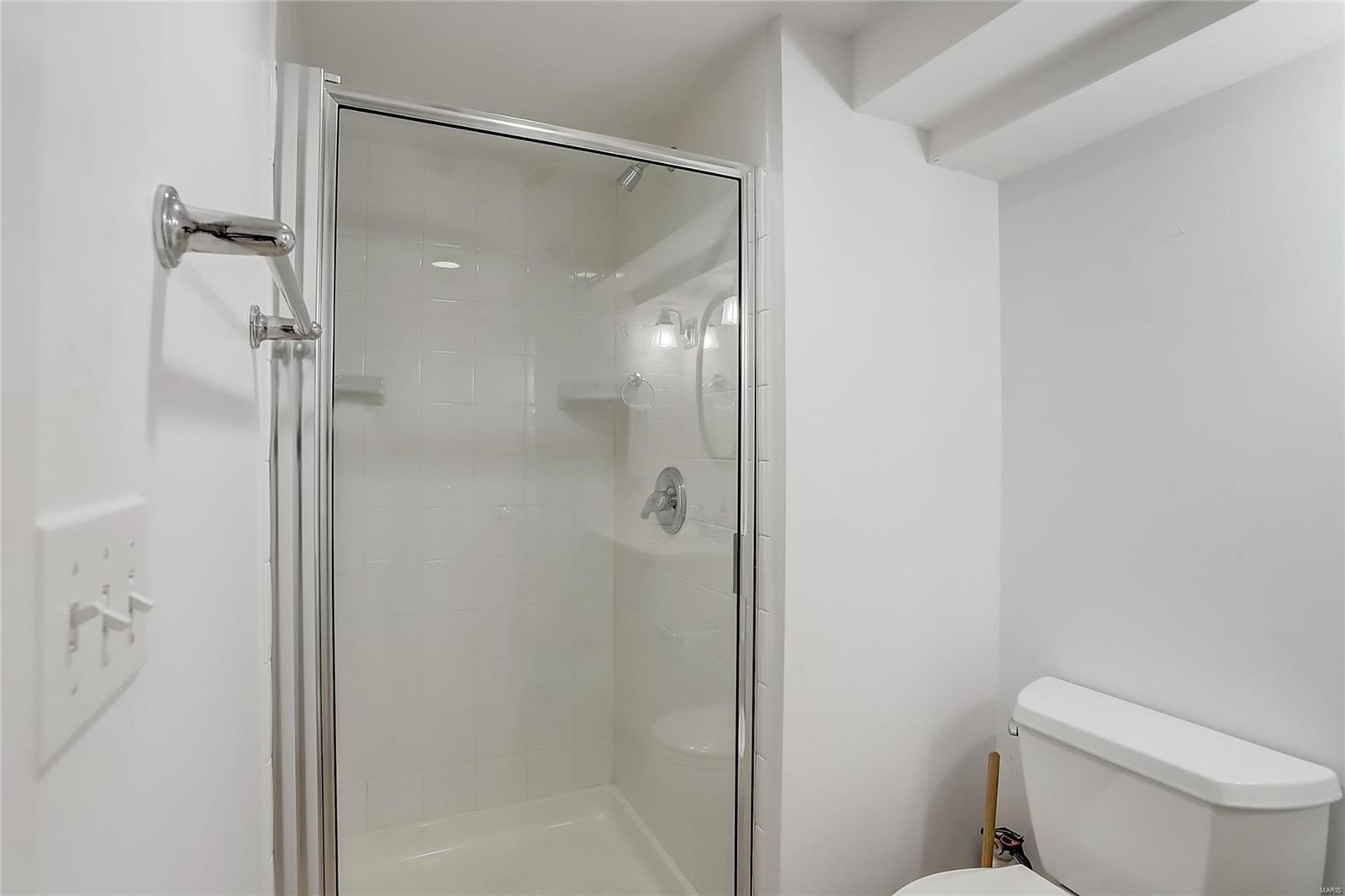 4908 McPherson Avenue Unit: 4