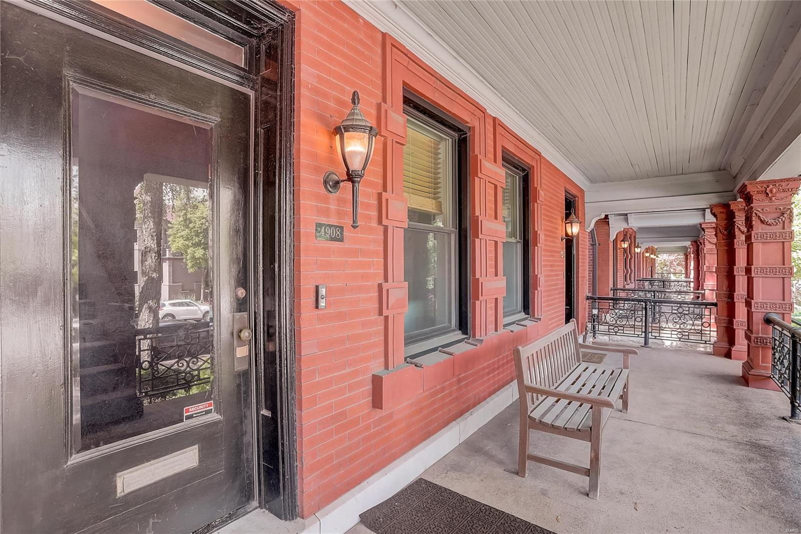 4908 McPherson Avenue Unit: 4