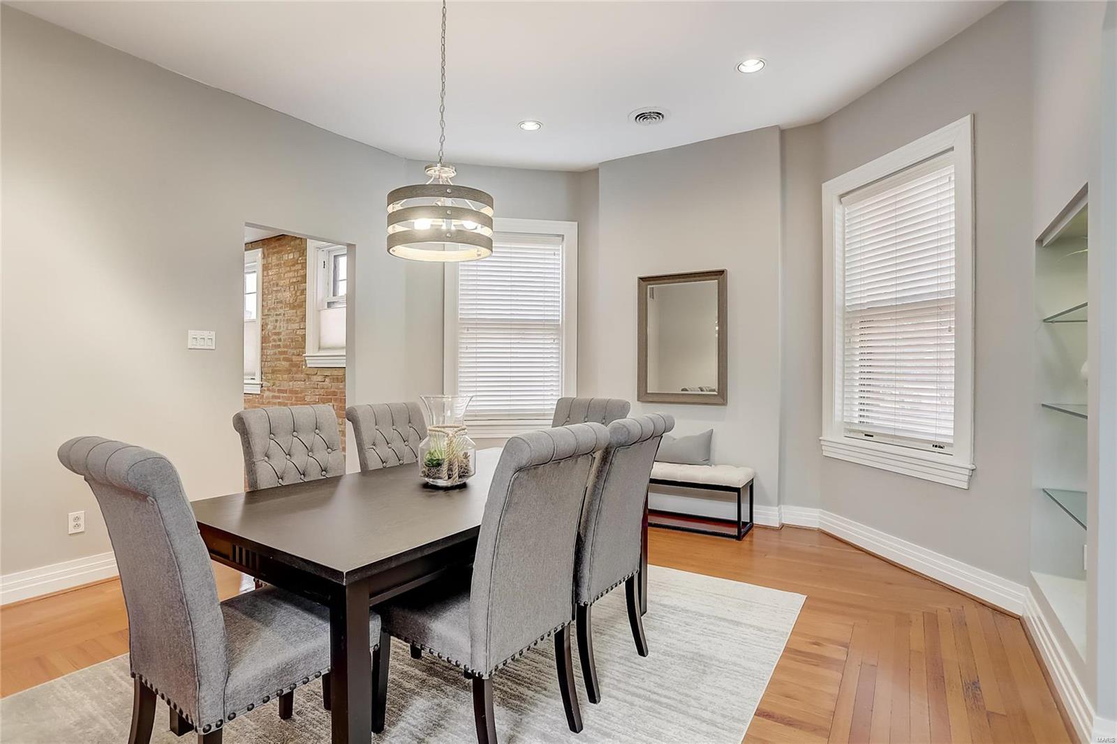 4908 McPherson Avenue Unit: 4