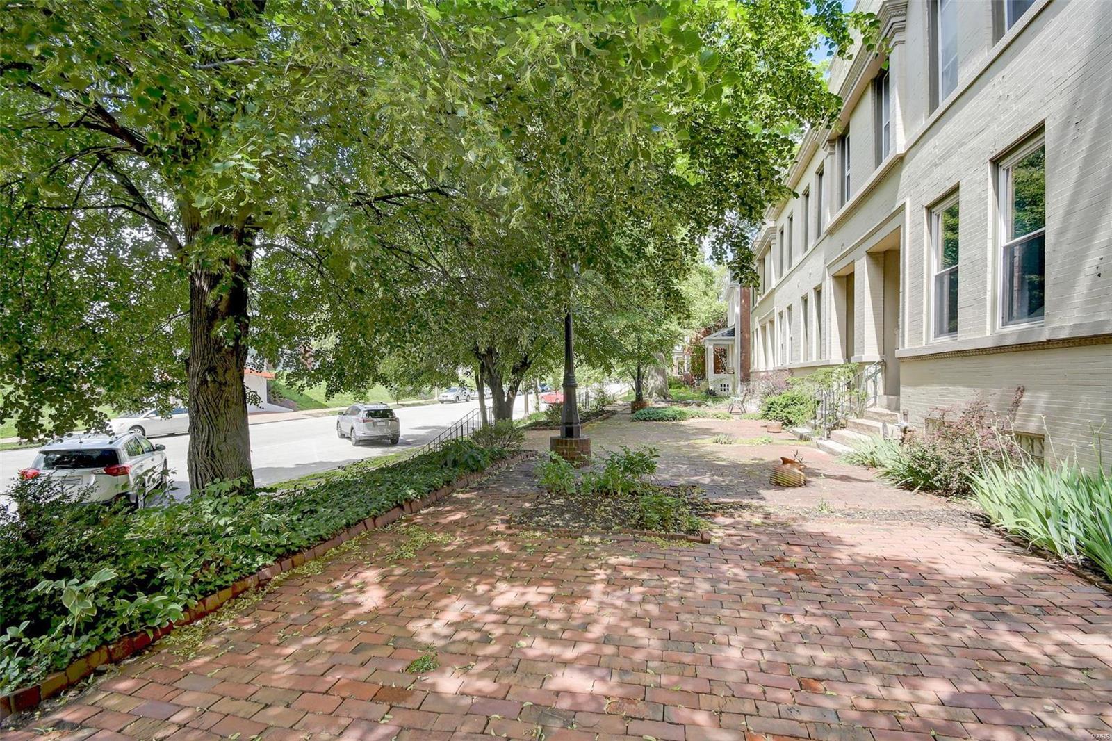 4147 Laclede Avenue