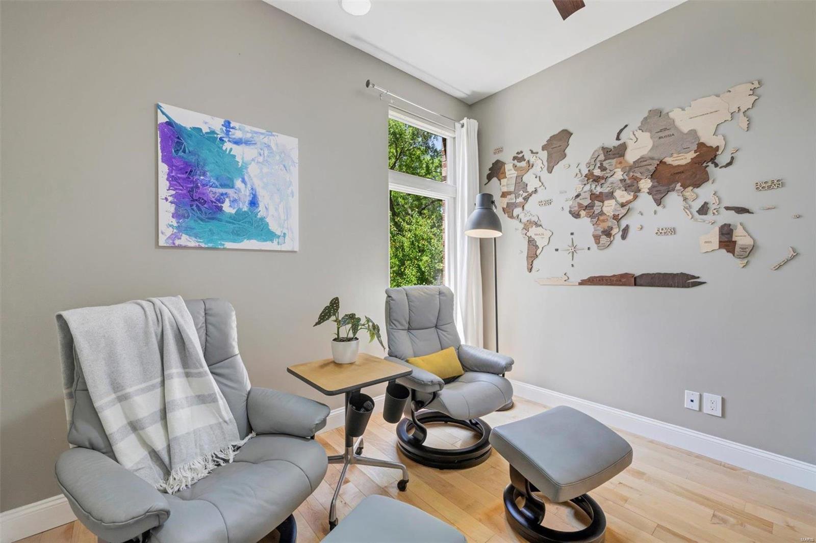 3239 Lafayette Avenue
