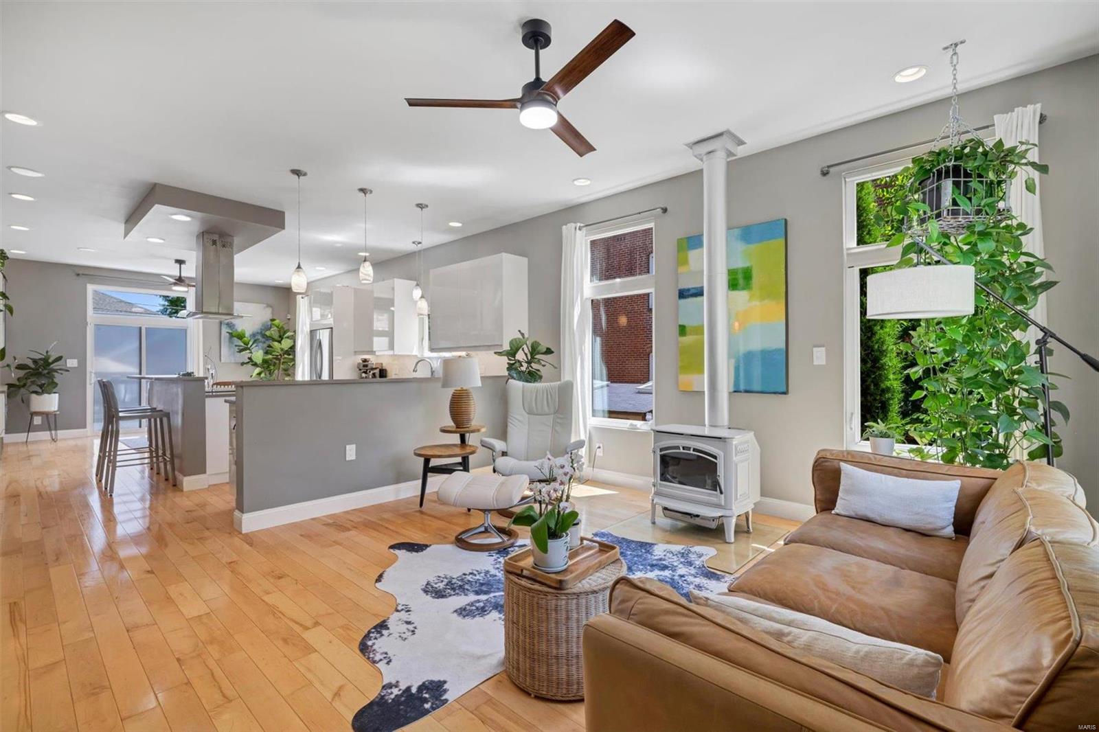 3239 Lafayette Avenue