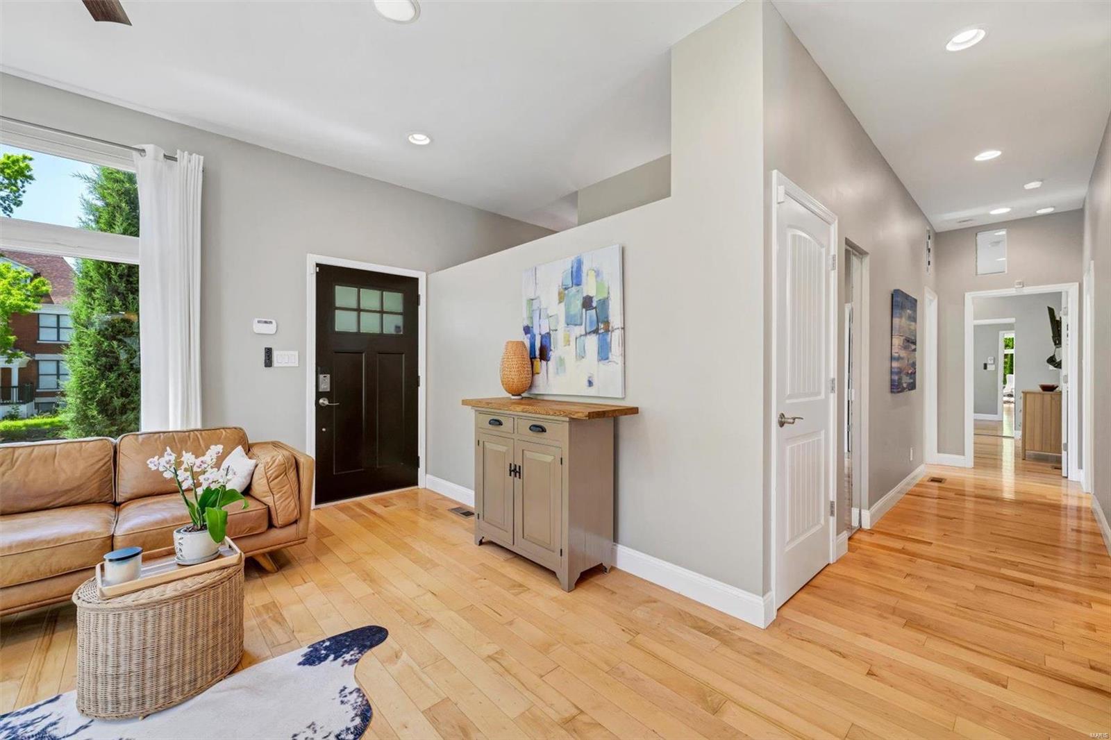 3239 Lafayette Avenue