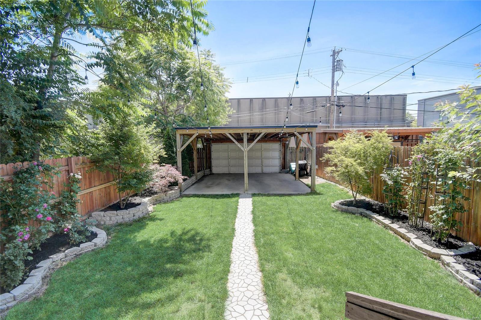 4210 Chouteau Avenue