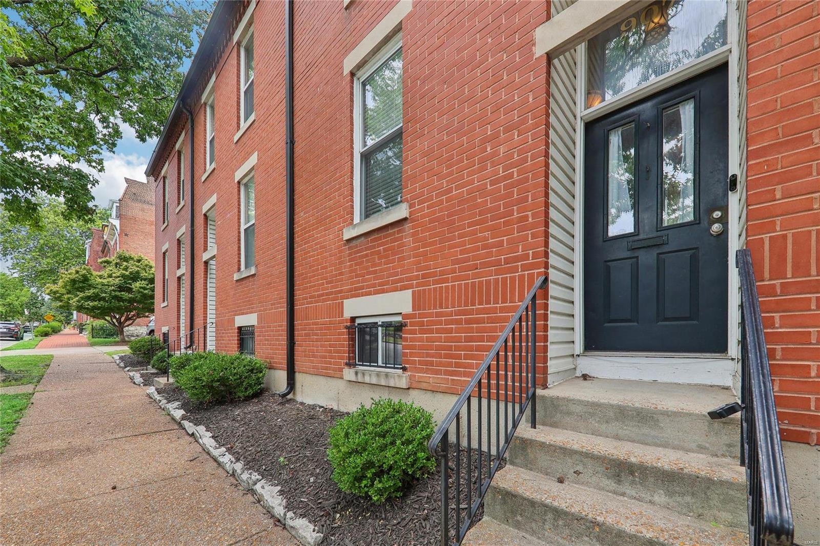 907 Ann Avenue Unit: 907
