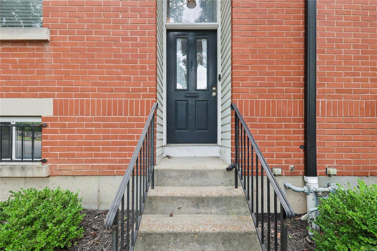907 Ann Avenue Unit: 907