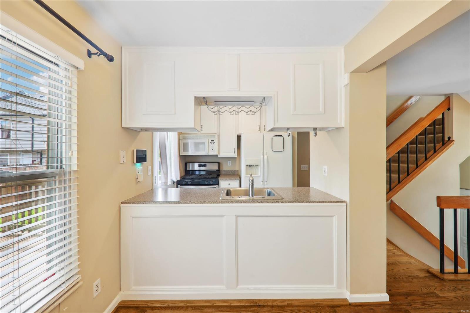 907 Ann Avenue Unit: 907