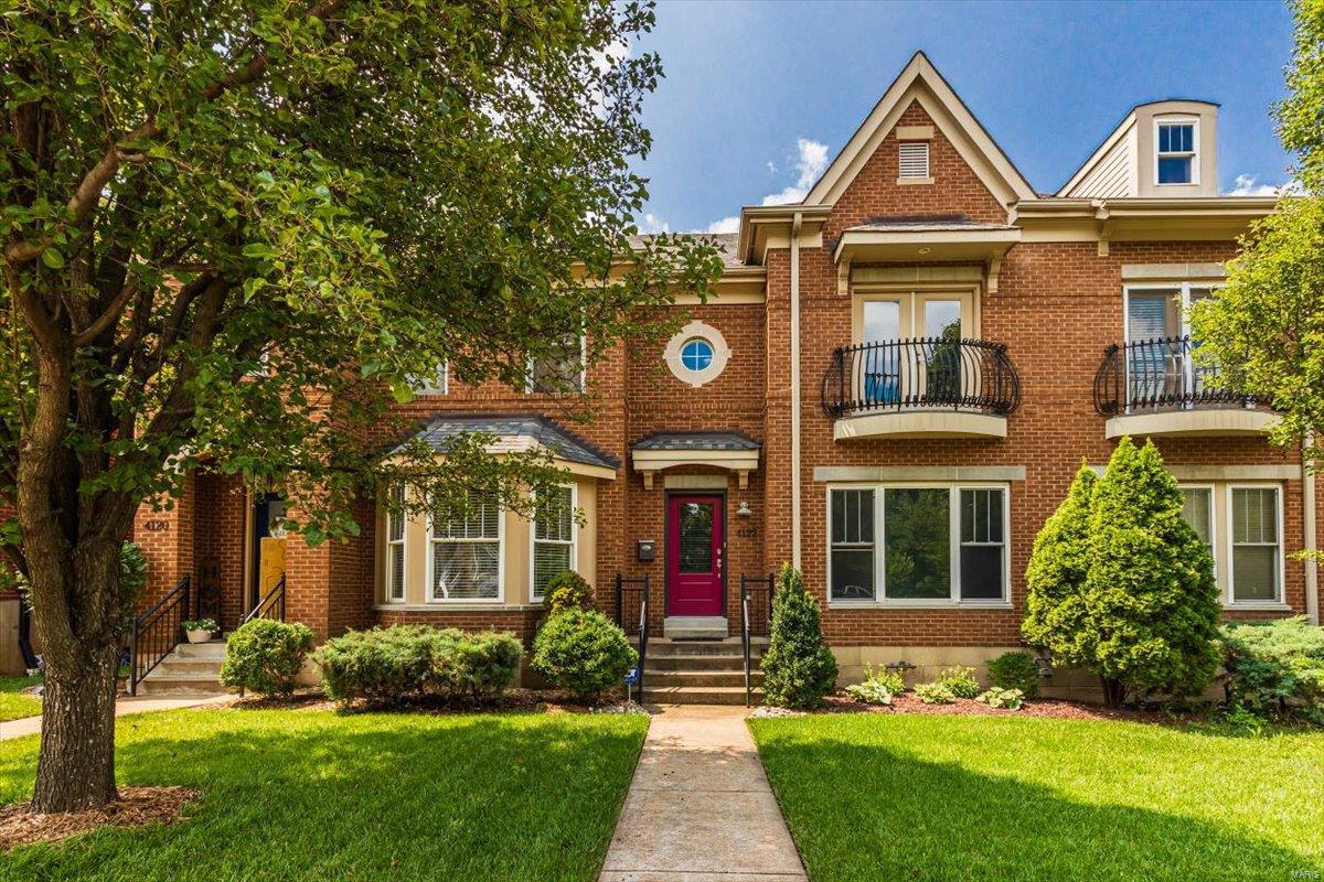 4122 Olive Street
