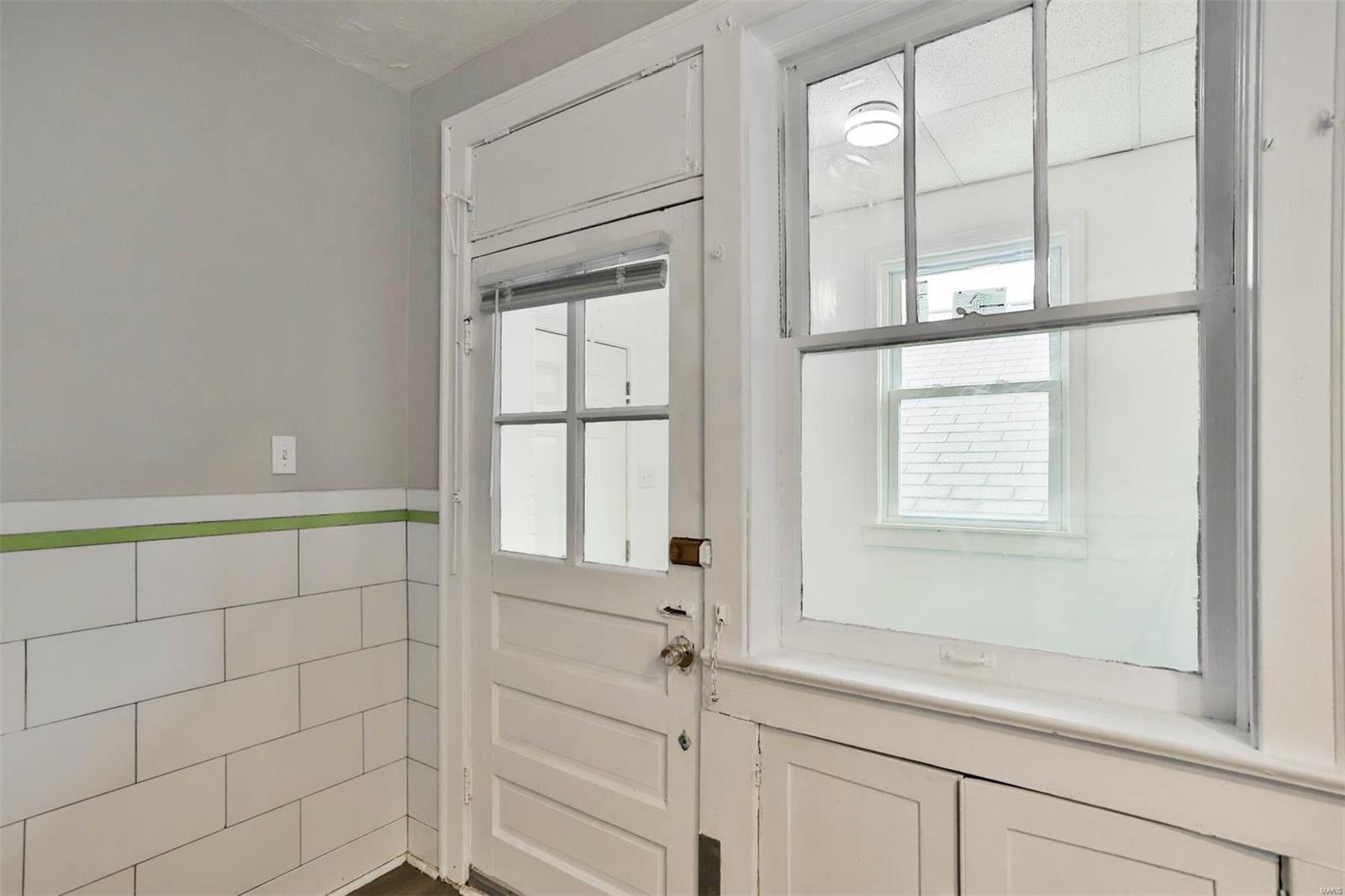 7125 Dartmouth Avenue Unit: 2F