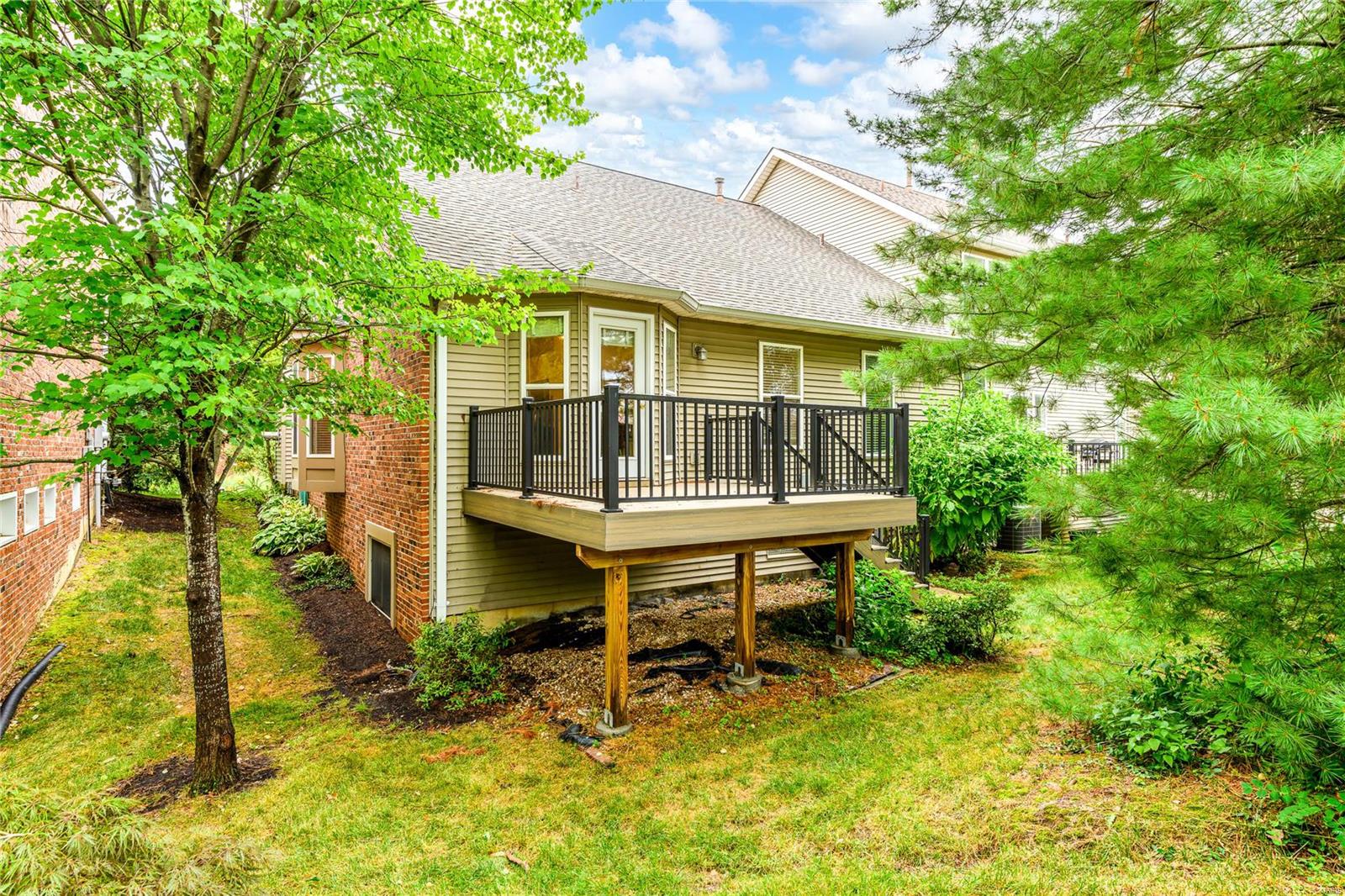 1119 Castle Gate Villas Drive