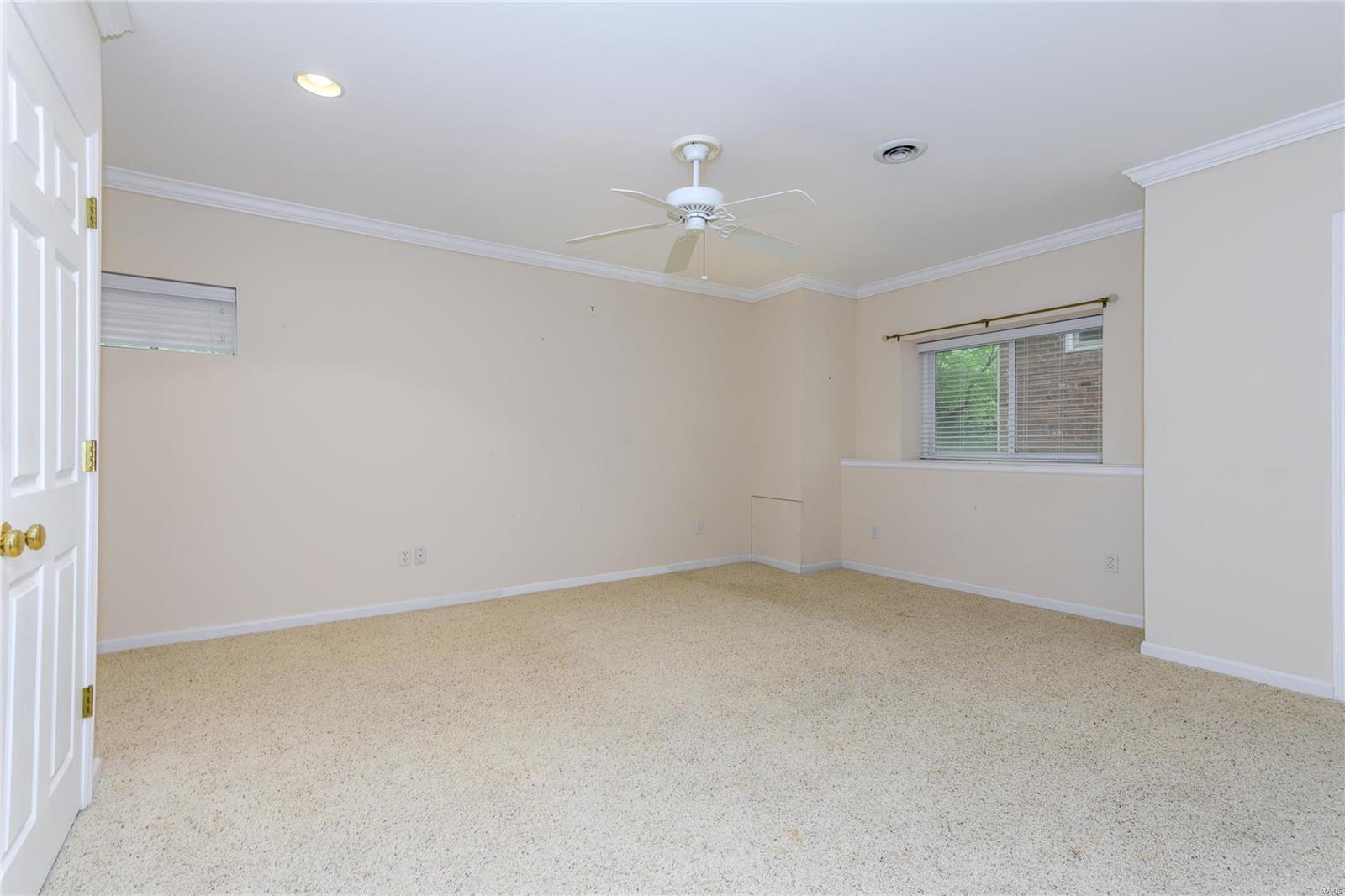 1119 Castle Gate Villas Drive