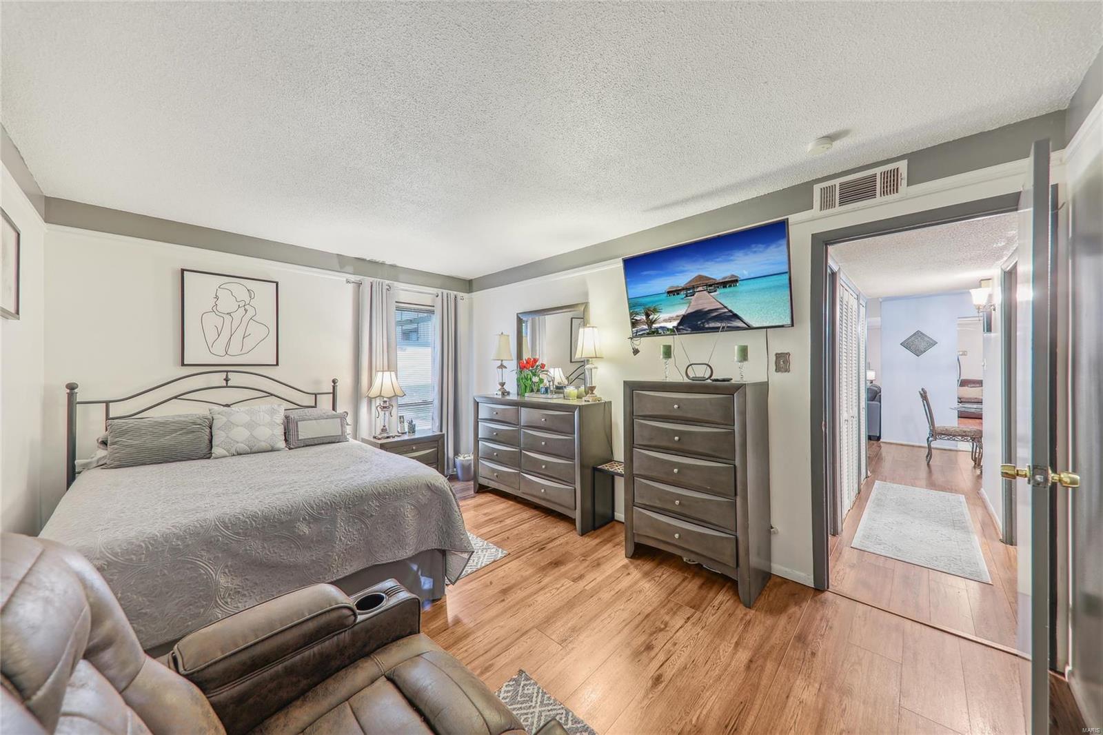 11167 Whispering Oaks Drive