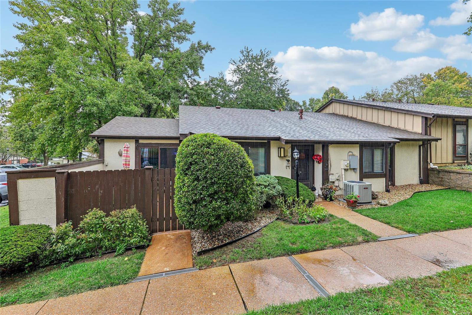 11167 Whispering Oaks Drive