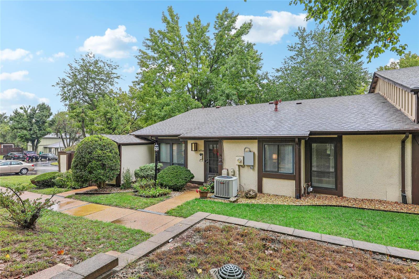 11167 Whispering Oaks Drive