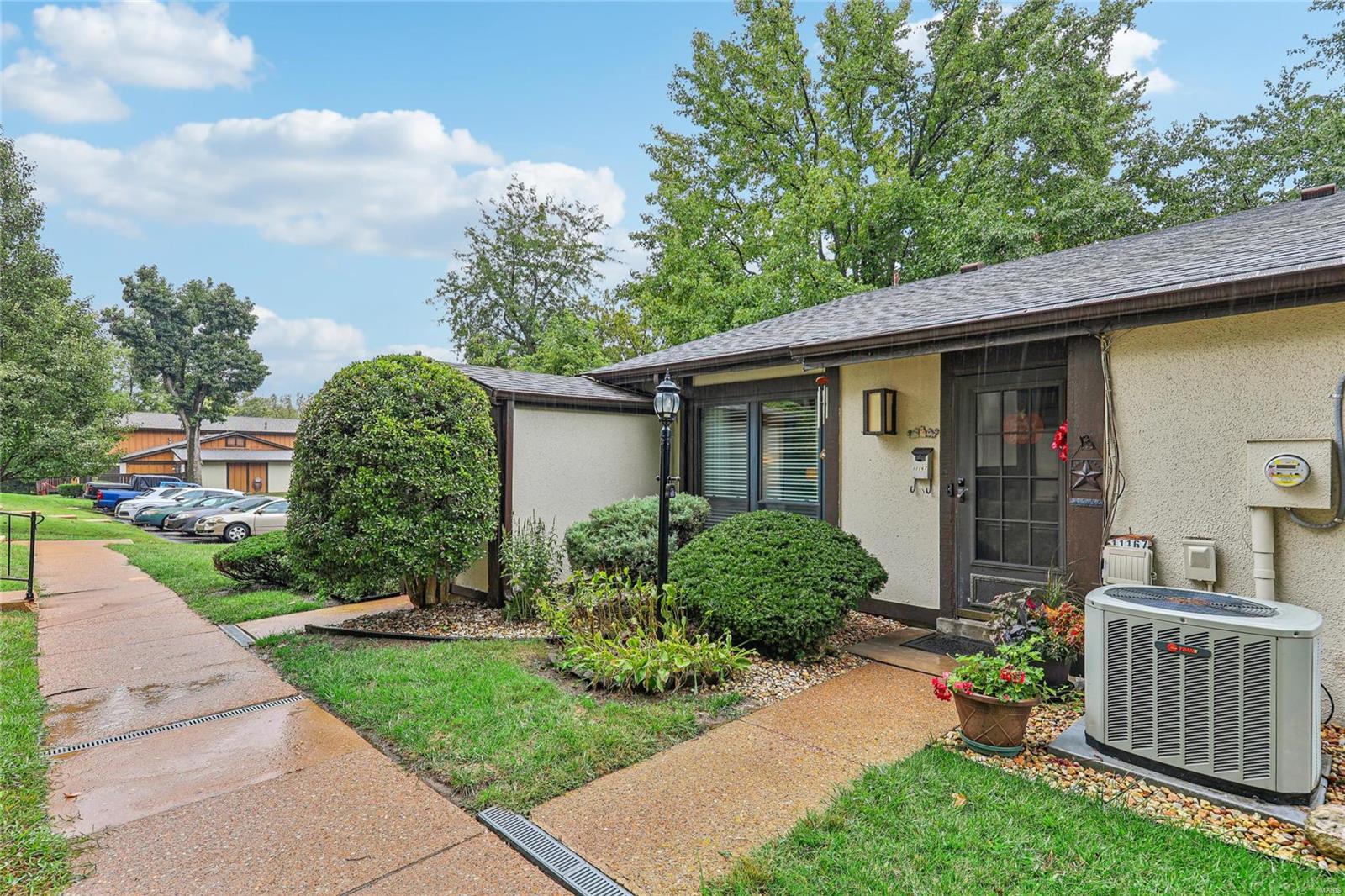 11167 Whispering Oaks Drive