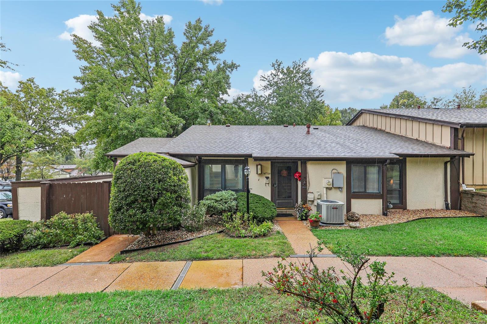 11167 Whispering Oaks Drive