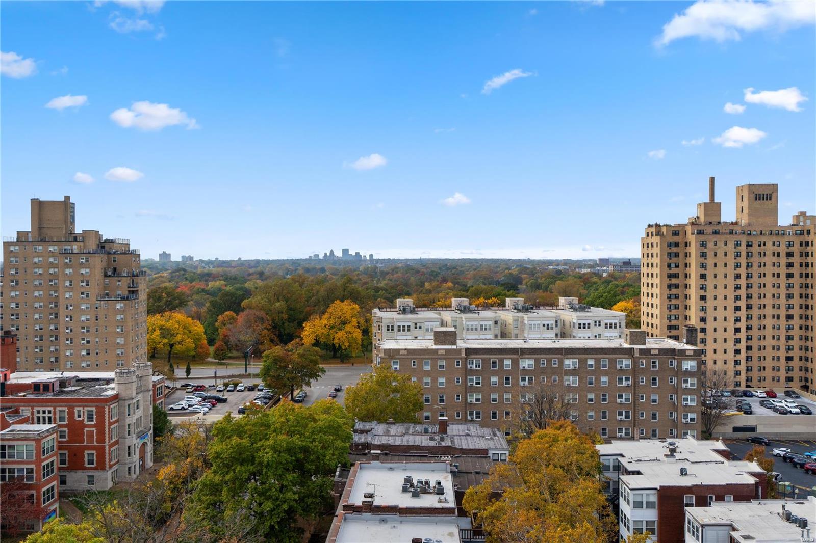 4909 Laclede Avenue Unit: 1306