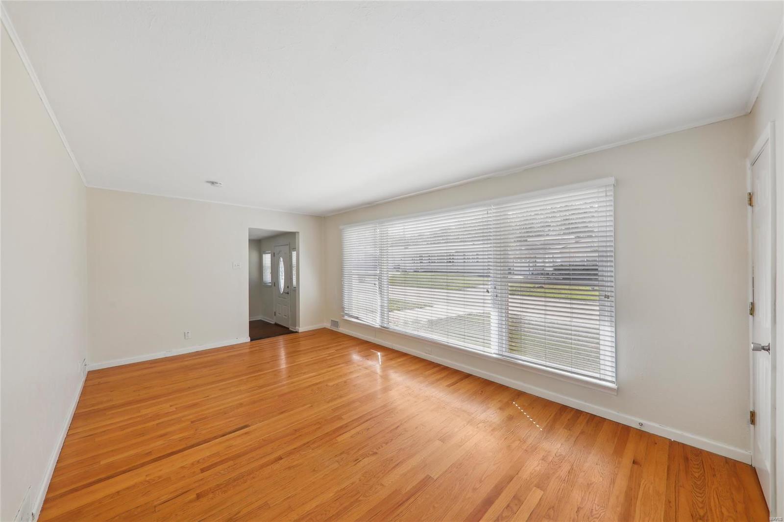 6218 Archwood Lane