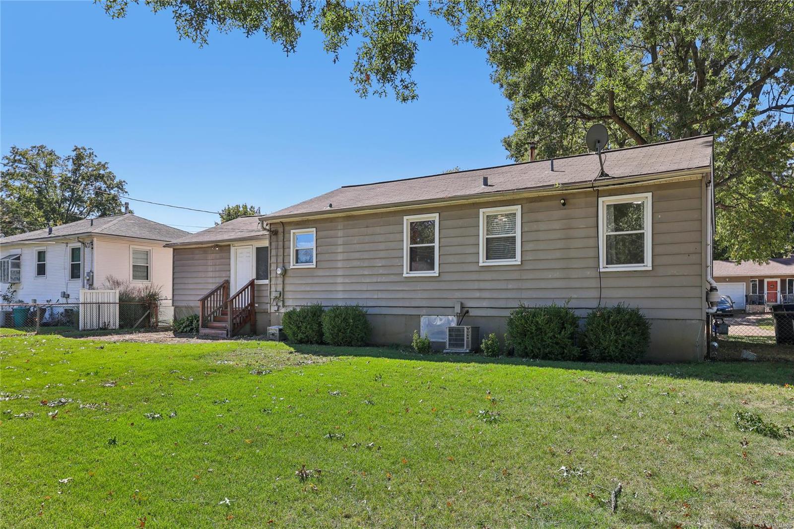 6218 Archwood Lane
