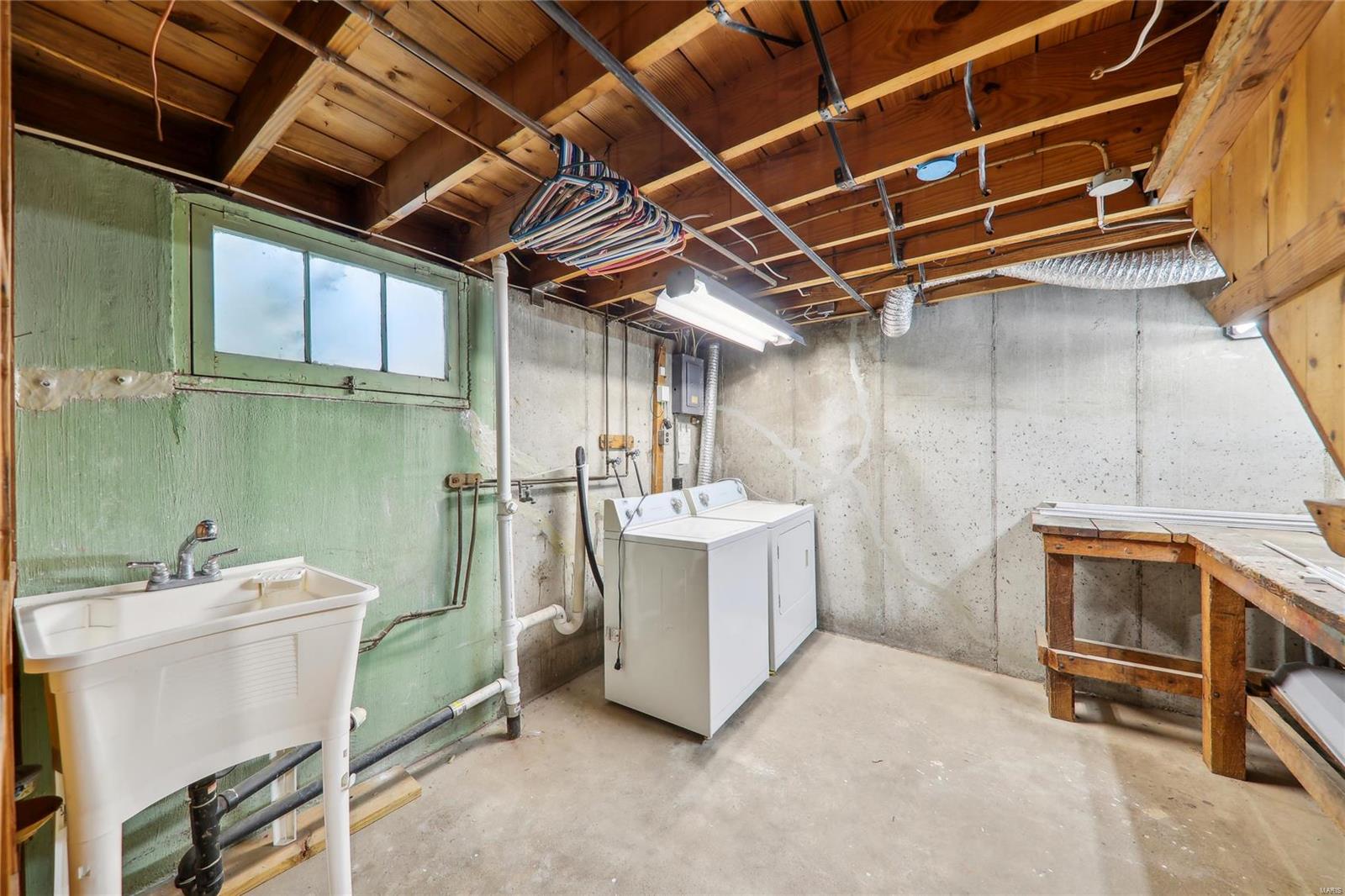 6218 Archwood Lane