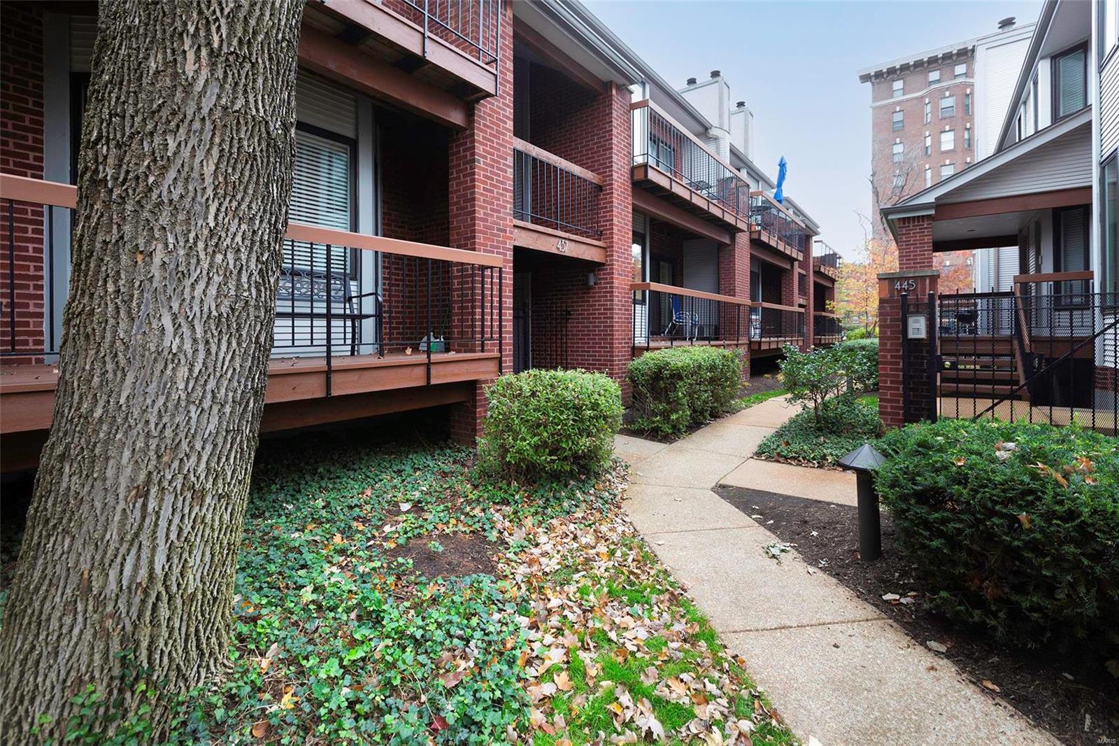 437 Clara Avenue Unit: 20