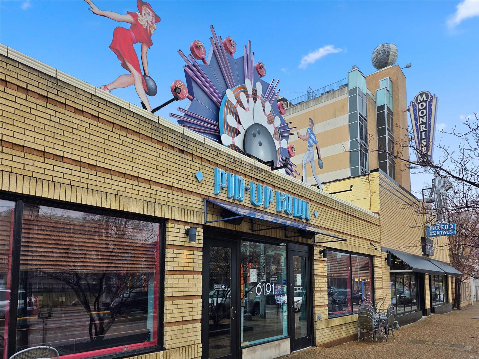 7605 Delmar Boulevard