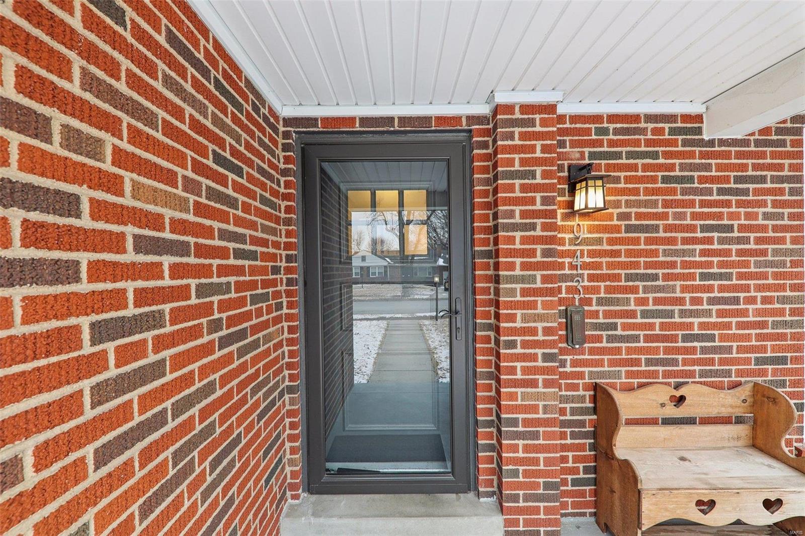 943 Abbeville Drive