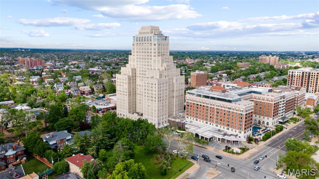 232 N Kingshighway Boulevard Unit: 2201