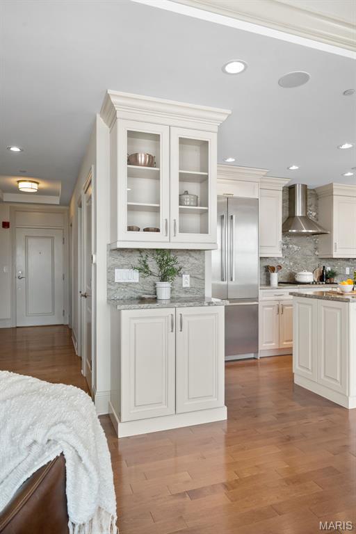 232 N Kingshighway Boulevard Unit: 2201