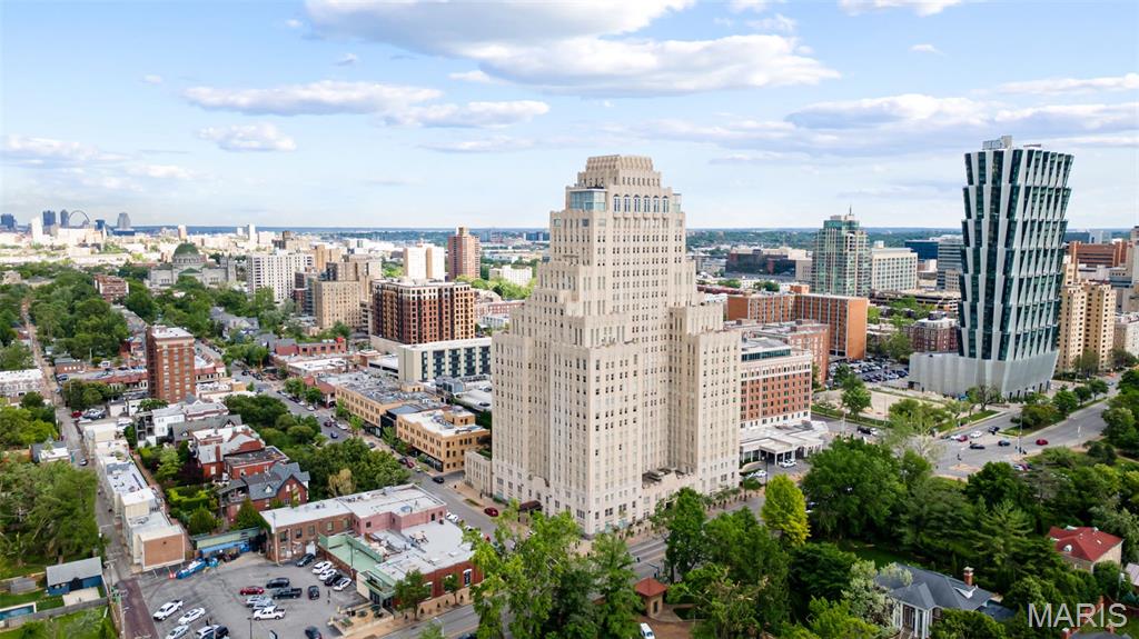 232 N Kingshighway Boulevard Unit: 2201