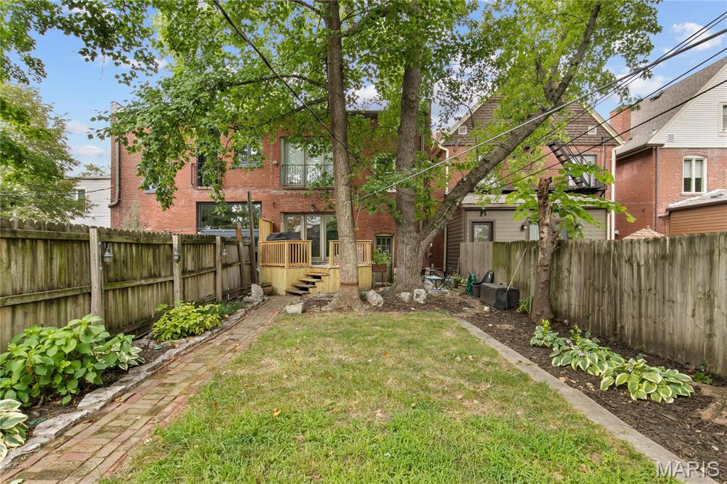 4486 Laclede Avenue Unit: 4486