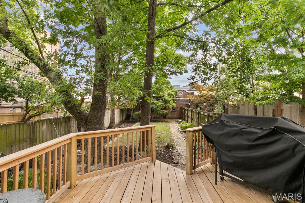 4486 Laclede Avenue Unit: 4486