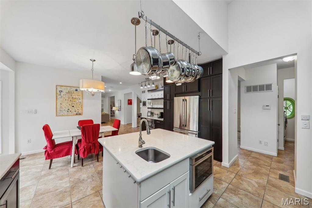 200 Hibler Oaks Drive