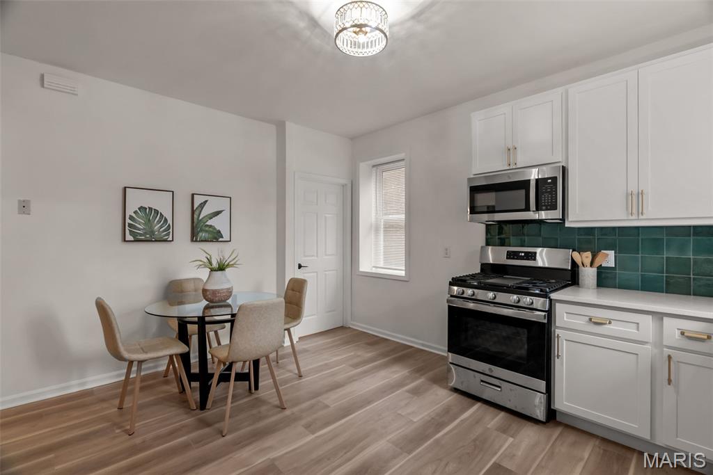4404 Ellenwood