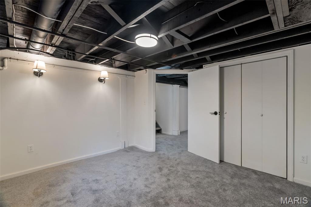4404 Ellenwood