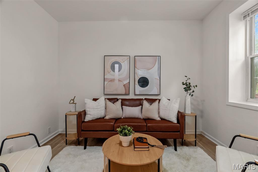 4404 Ellenwood