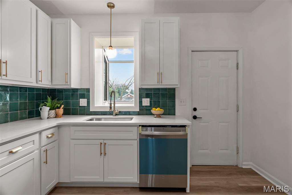 4404 Ellenwood
