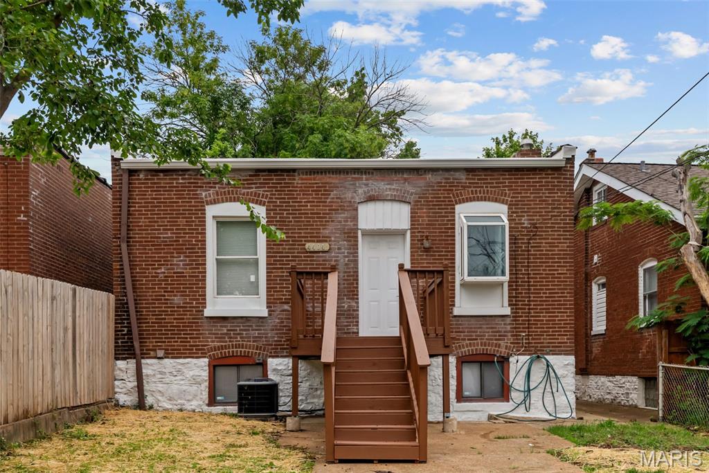 4404 Ellenwood