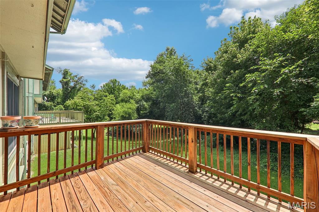 11111 Whispering Oaks Drive