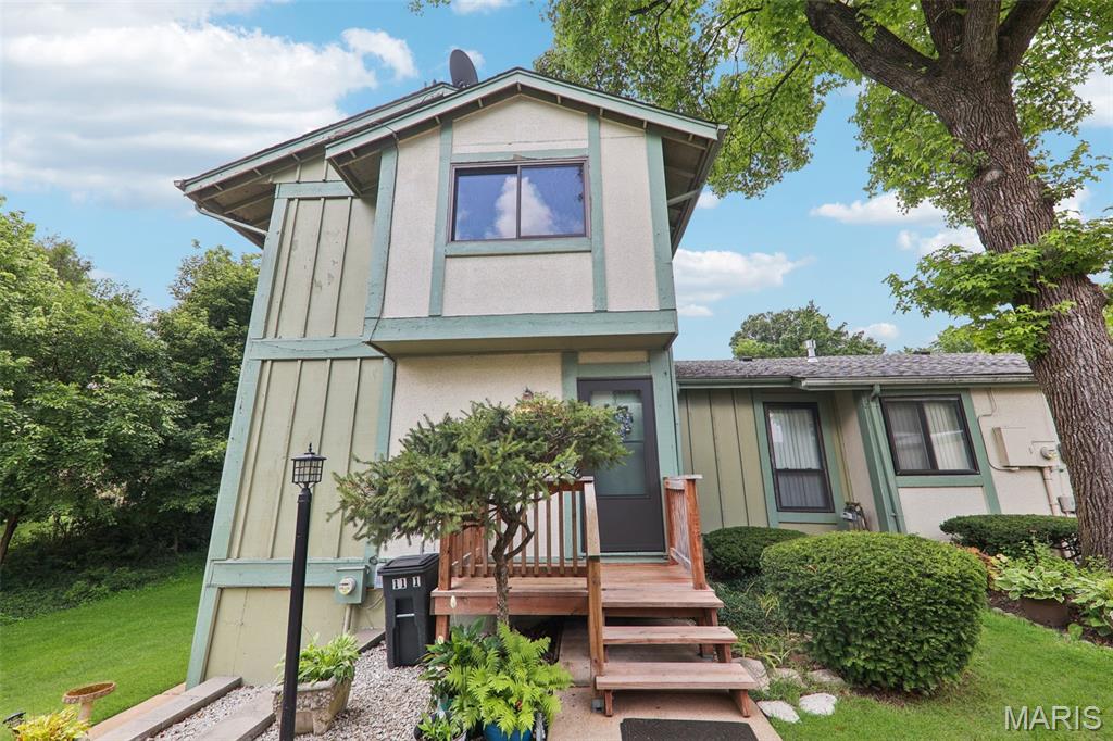 11111 Whispering Oaks Drive