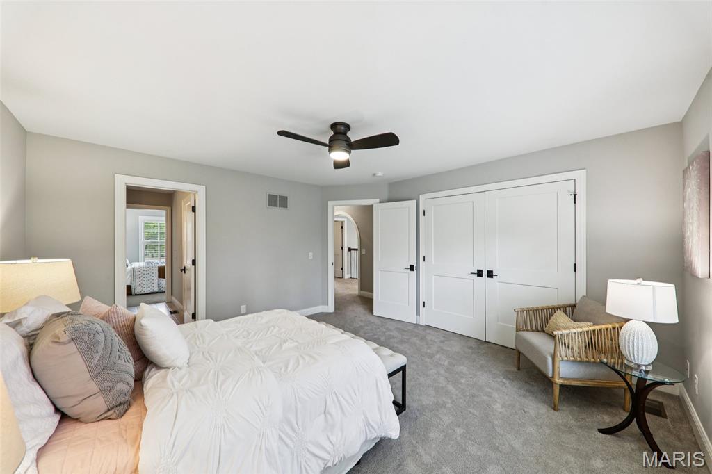 115 Ladue Pine Woods Place