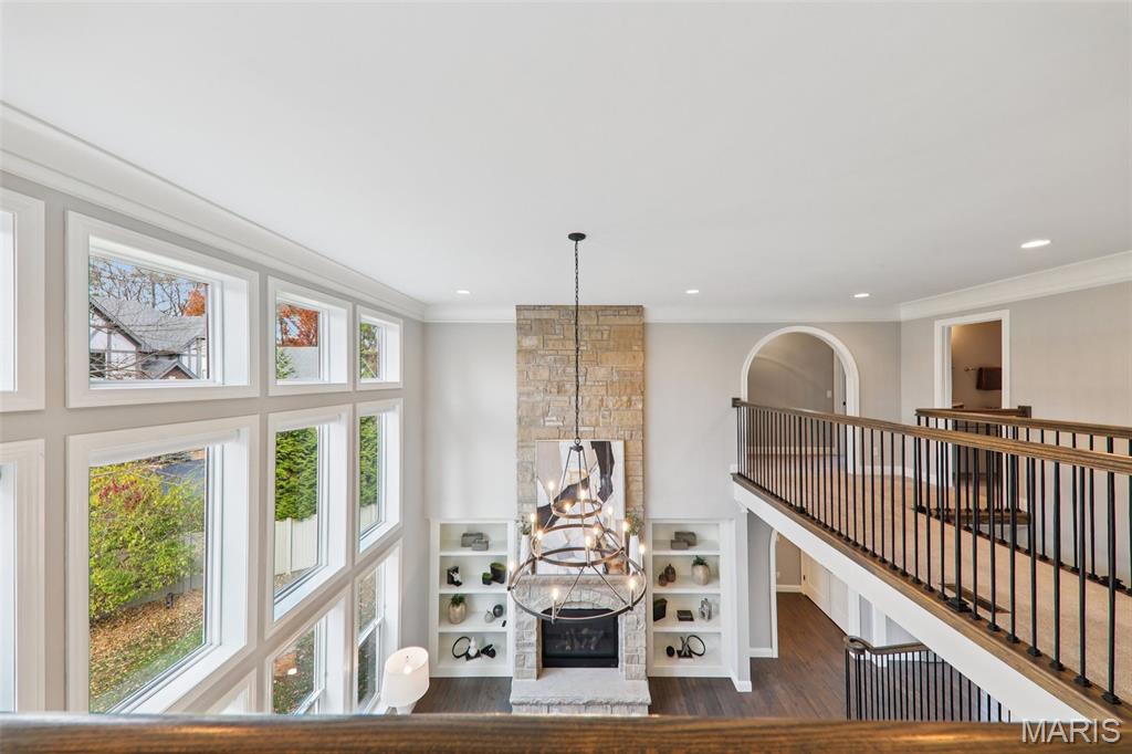 115 Ladue Pine Woods Place