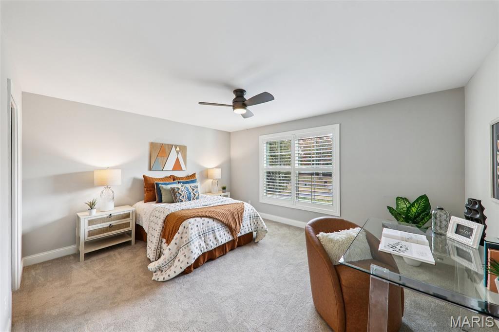 115 Ladue Pine Woods Place