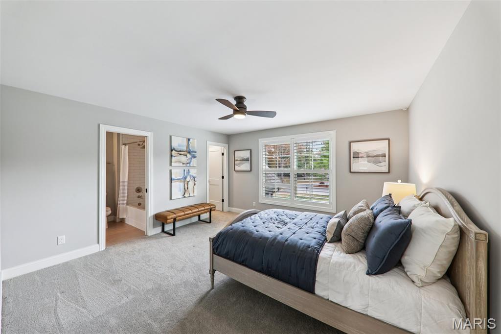 115 Ladue Pine Woods Place