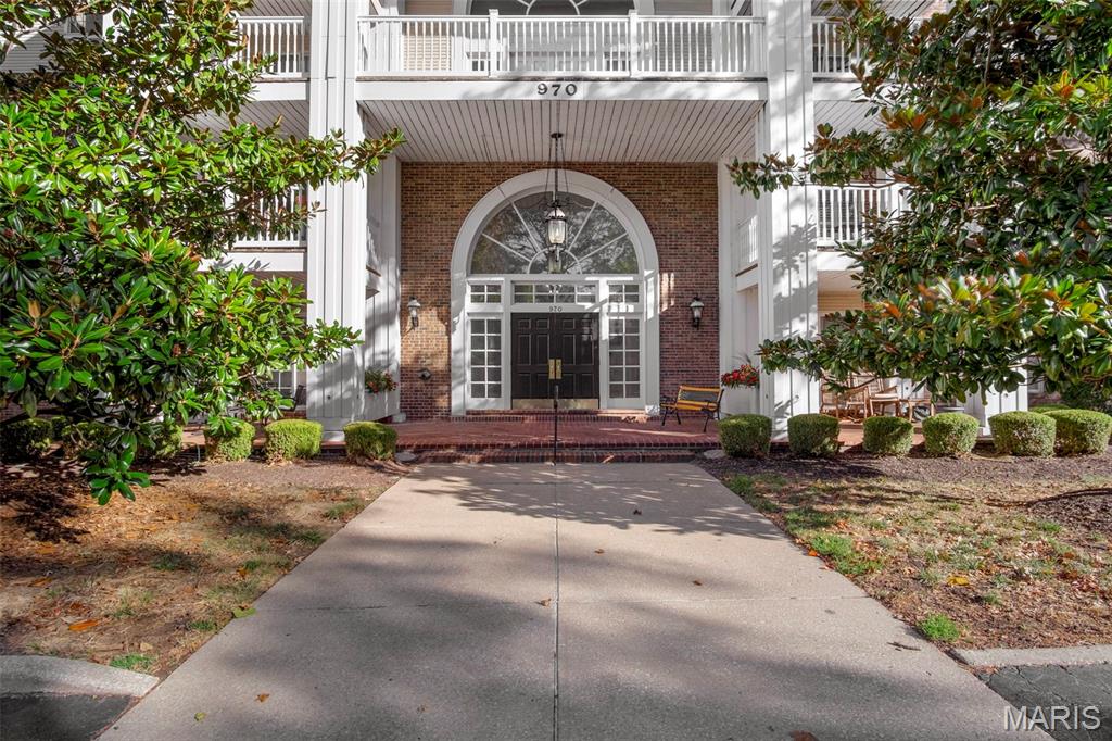 970 N Spoede Road Unit: 24