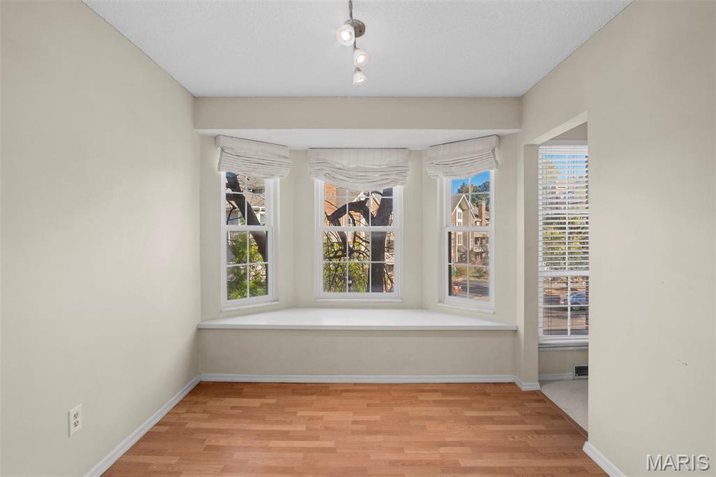 970 N Spoede Road Unit: 24