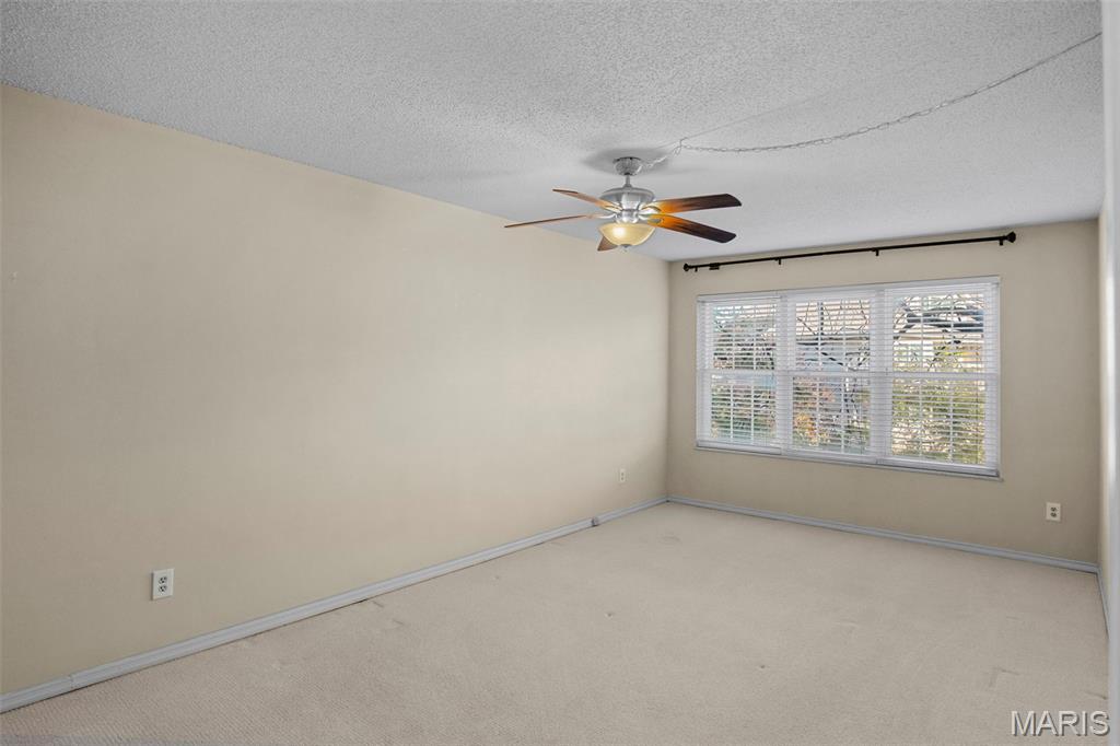 970 N Spoede Road Unit: 24