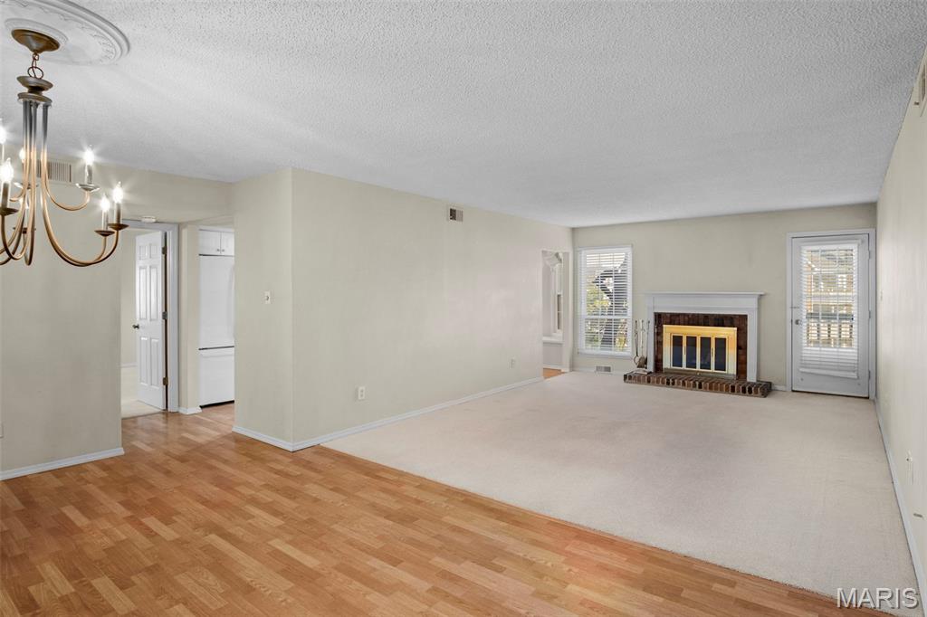 970 N Spoede Road Unit: 24