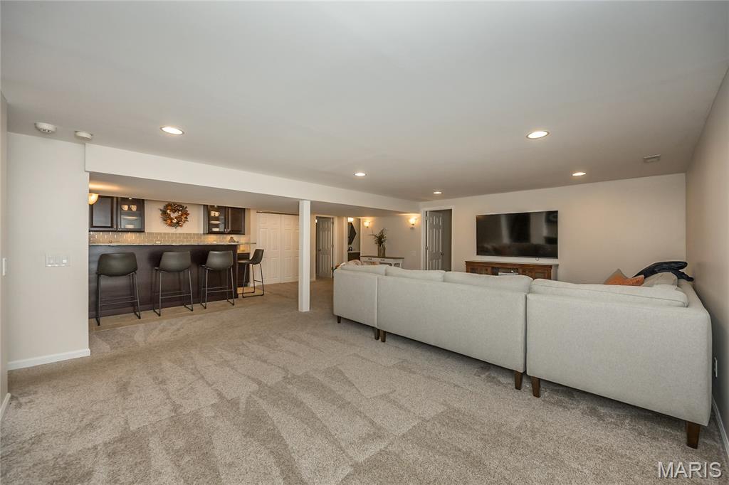 925 Camargo Drive