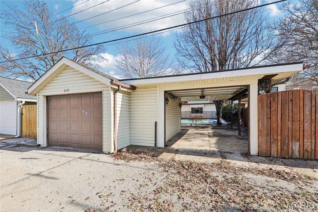 6149 Marwinette Avenue